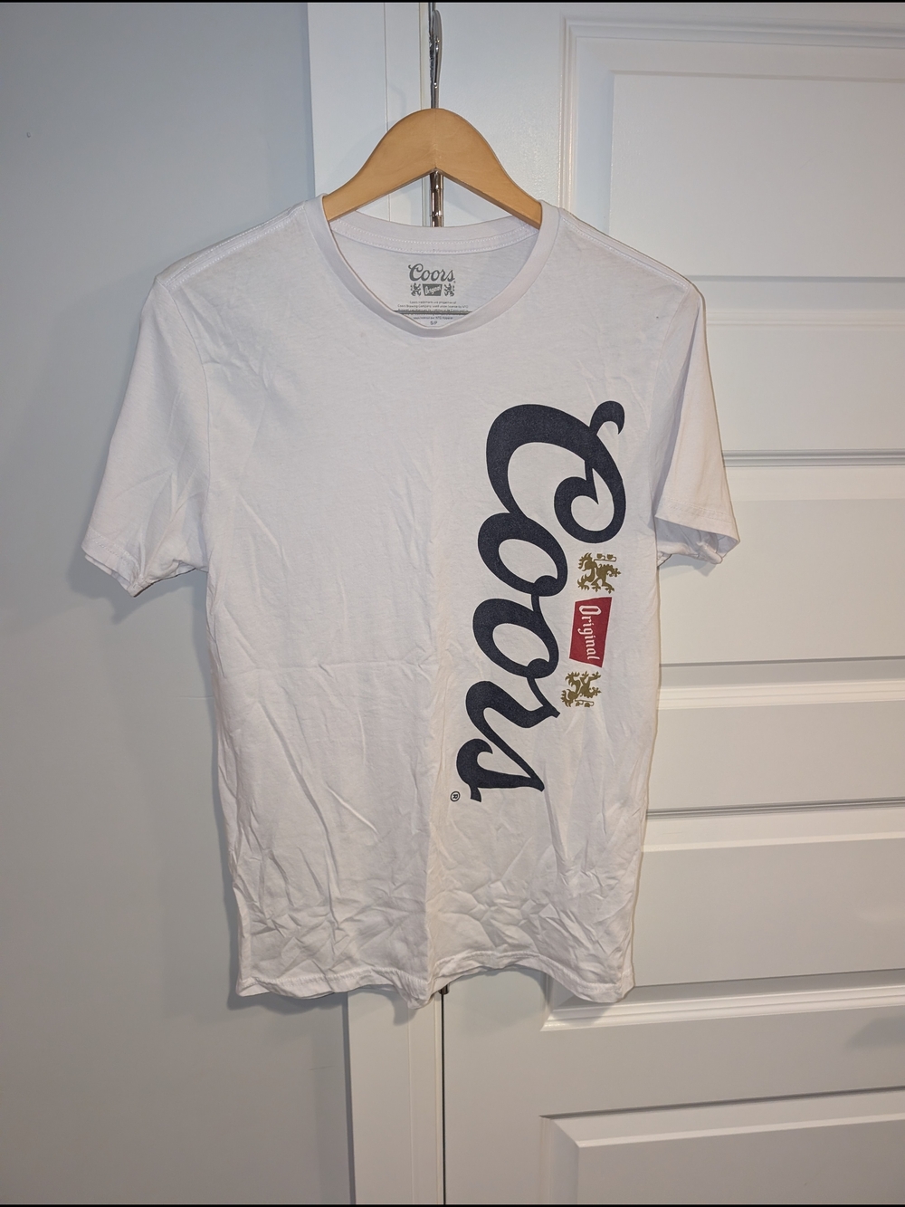 Coors Men’s White Short-Sleeve Graphic Logo Tee